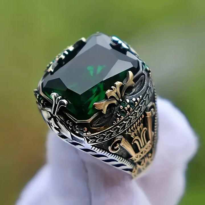 Clara Émerin Ring | Two-tone Gold