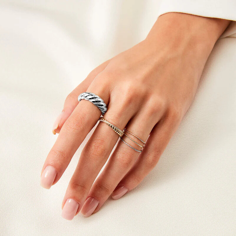 Crescent Ring | White Gold