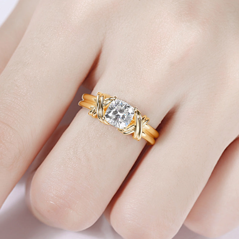 Statement Knot Ring | Gold