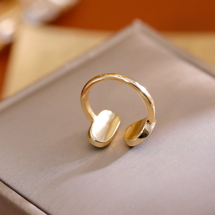 Kaelis Double Wrapped Ring | Gold