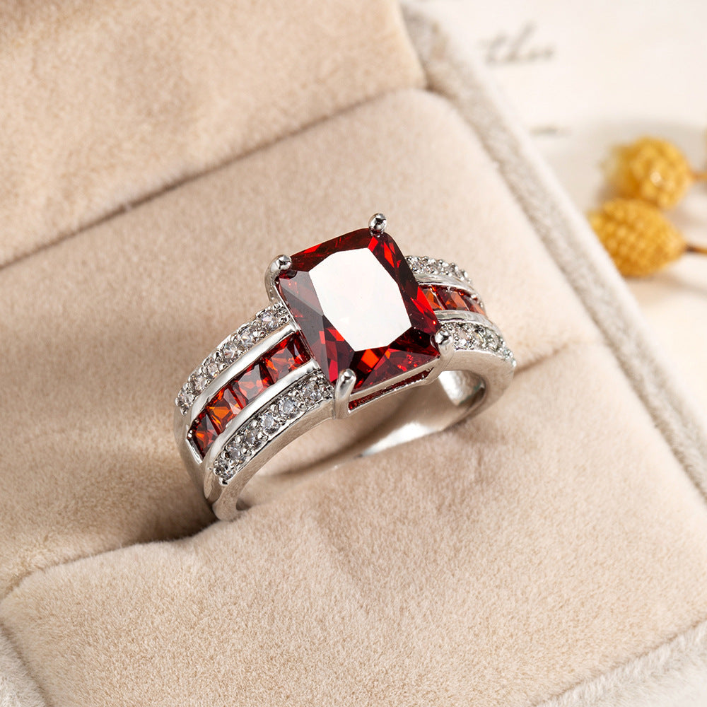 Kassia Redmont Ring | White Gold