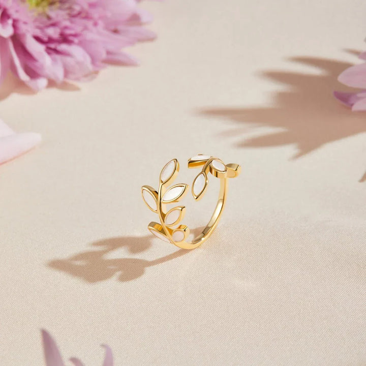 Delicate Leaf Open Ring Néraya | Gold