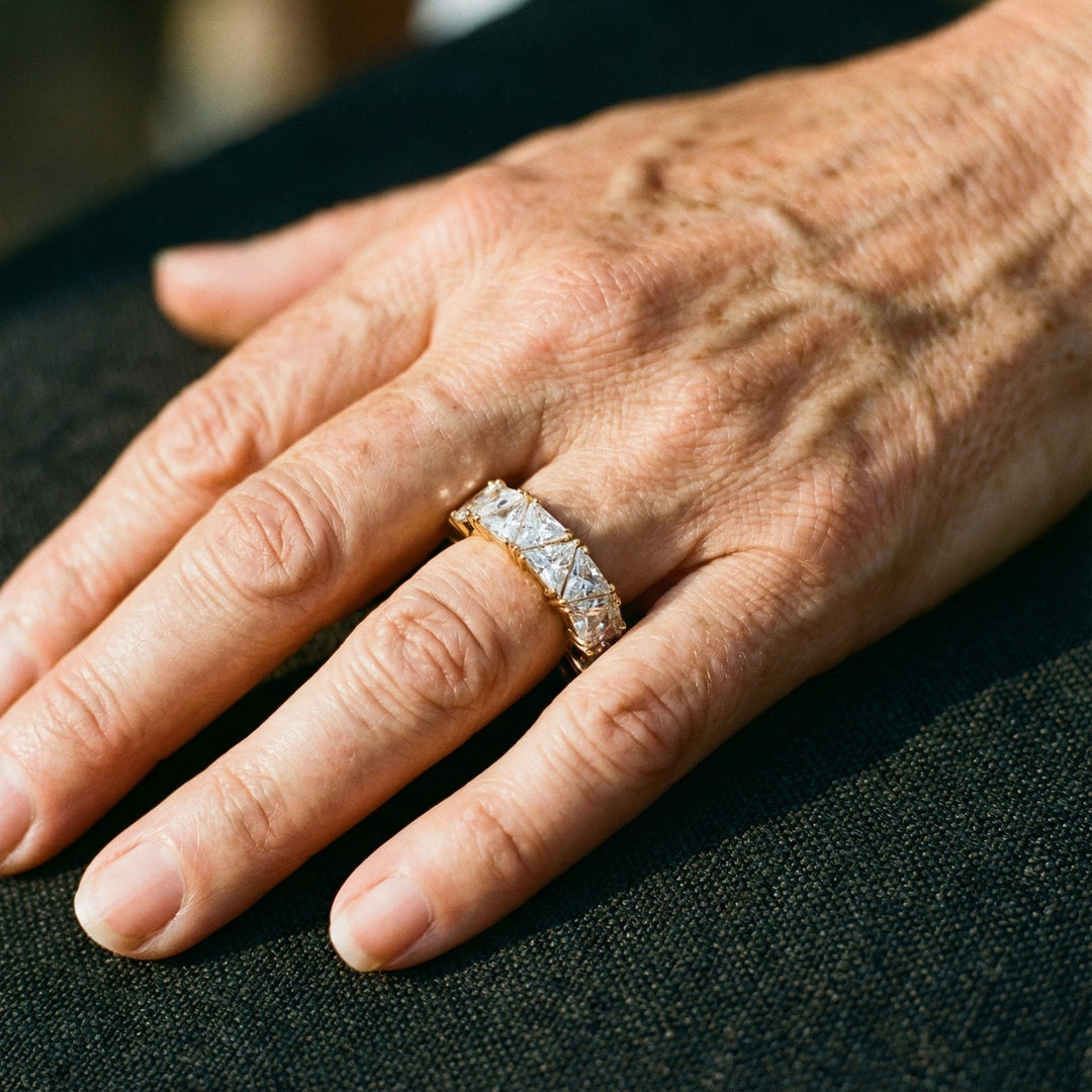 Bague vintage triangulaire avec pierres | Or