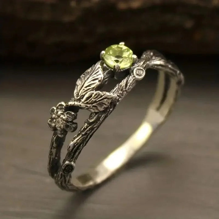 Bague vintage avec pierre verte | Or blanc