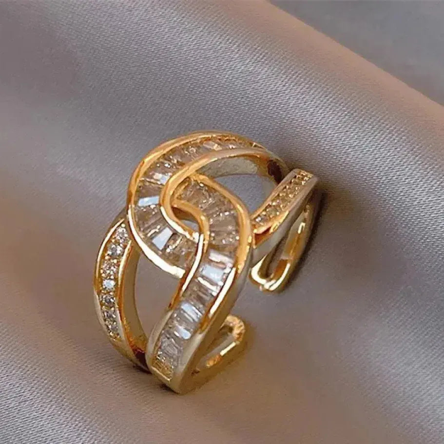 Bague élégante avec nœud | Or
