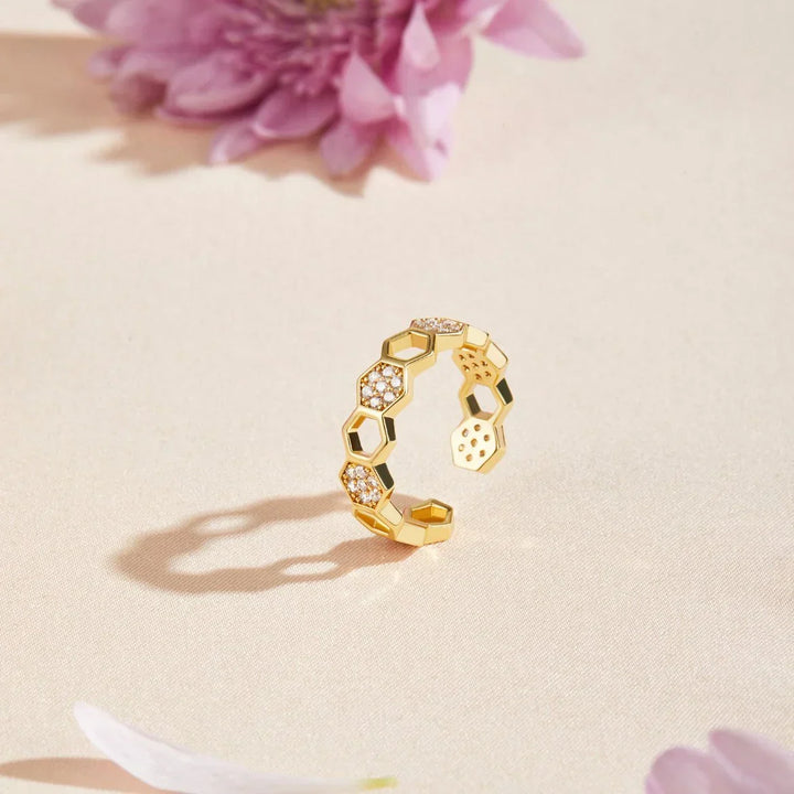 Honeycomb Crystal Ring | Gold