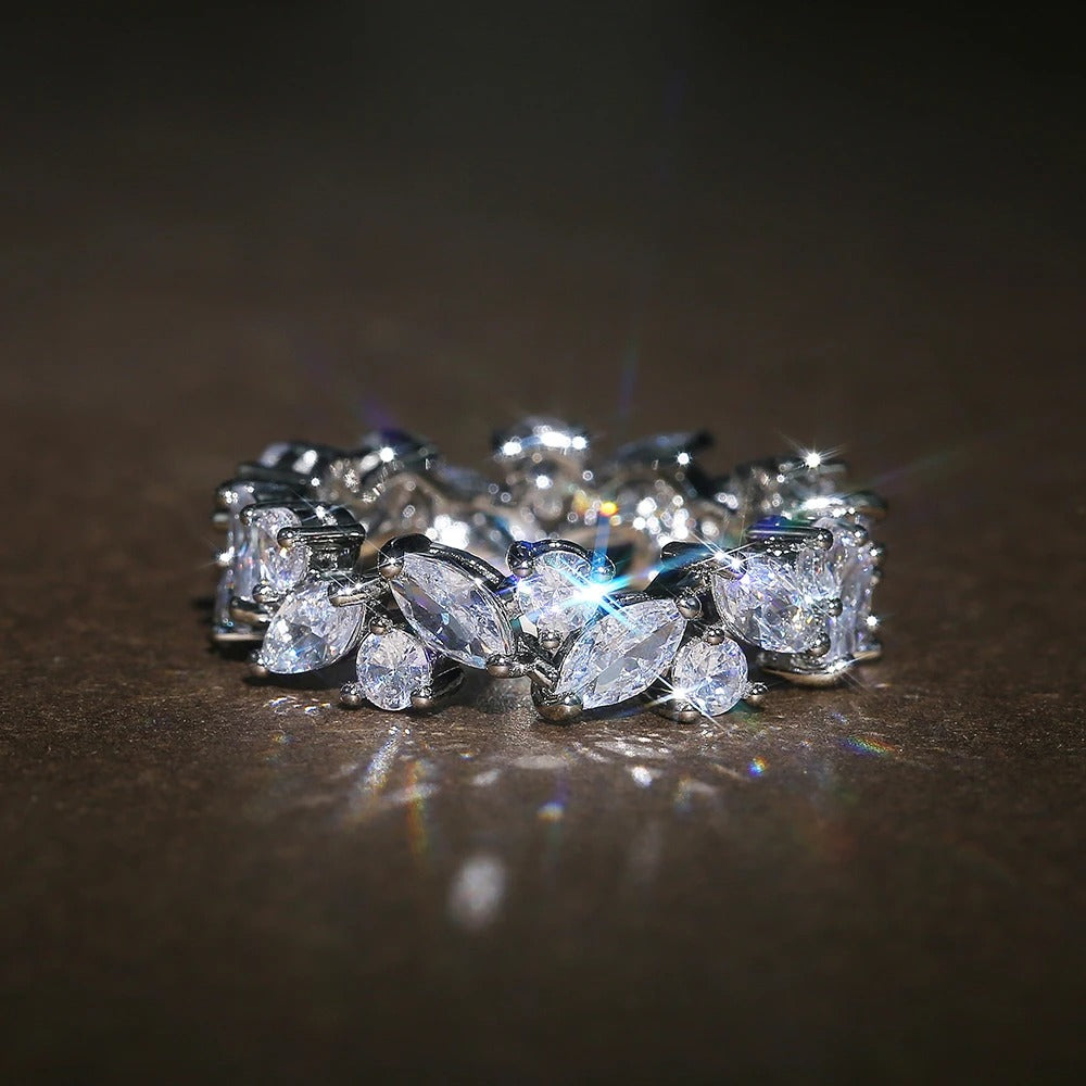 Bague rétro avec diamants ronds et marqués | Or