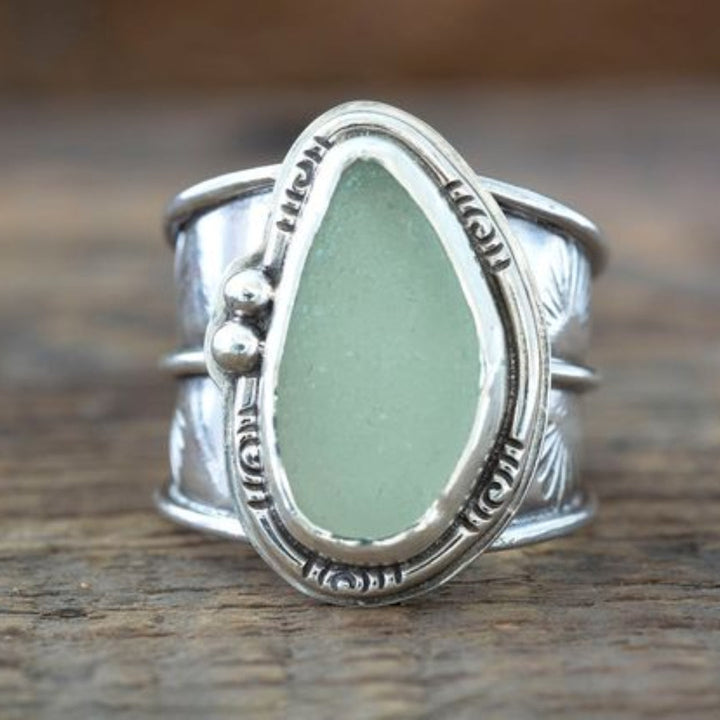 Bague vintage avec pierre de lune verte | Or