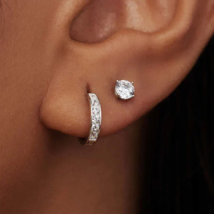 Brilliant Dara Stone Earrings | White Gold