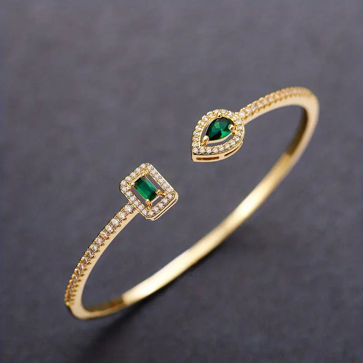 Claudia Bracelet in Emerald | Gold