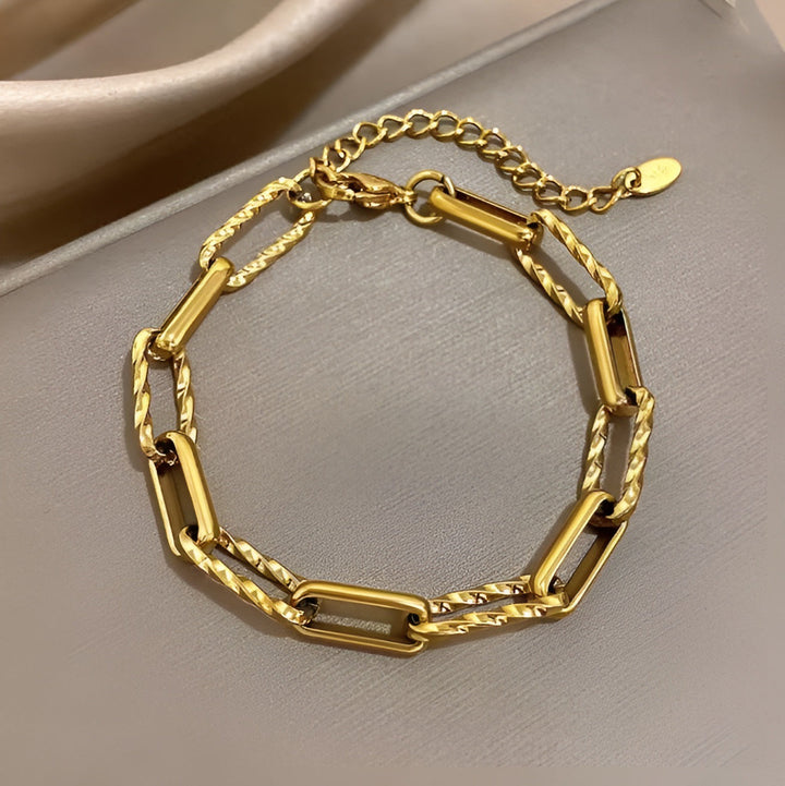 Lorielle Thick Link Bracelet | Gold