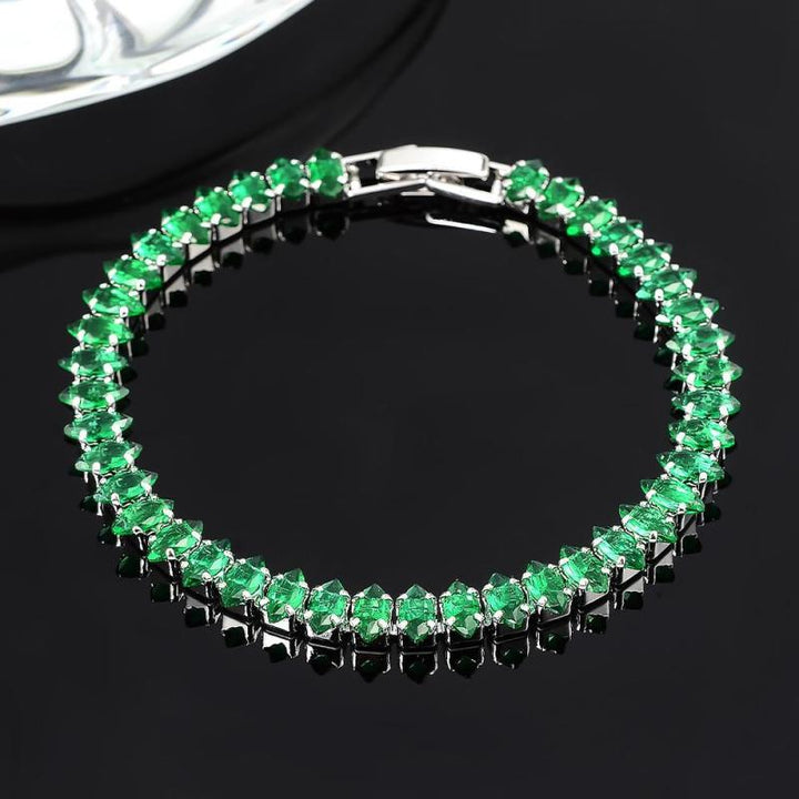 Bracelet avec des pierres d&