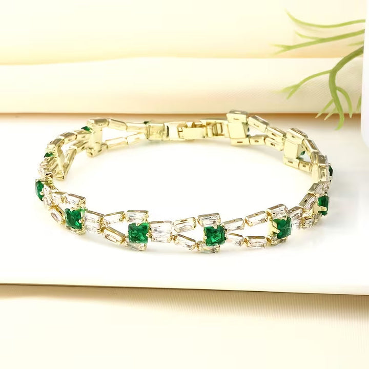 Green Link Tennis Bracelet | Gold