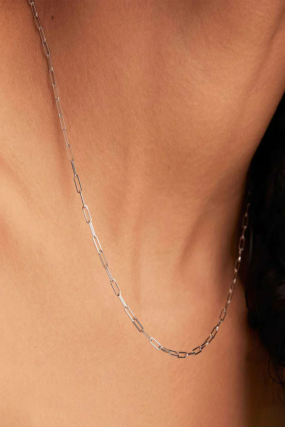 Elegant Archen Chain Necklace | White Gold