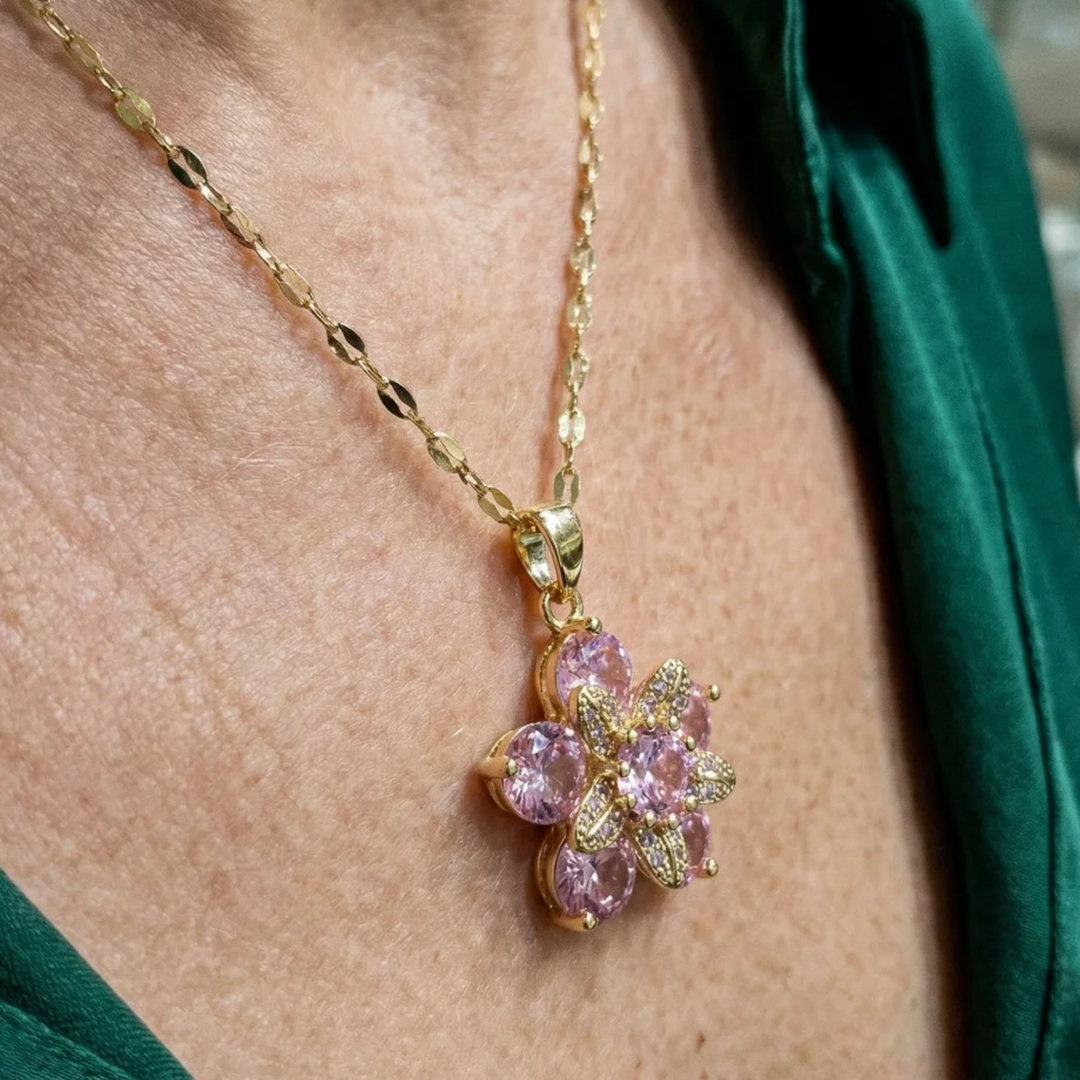 Amorea Rose Flower Necklace | Gold
