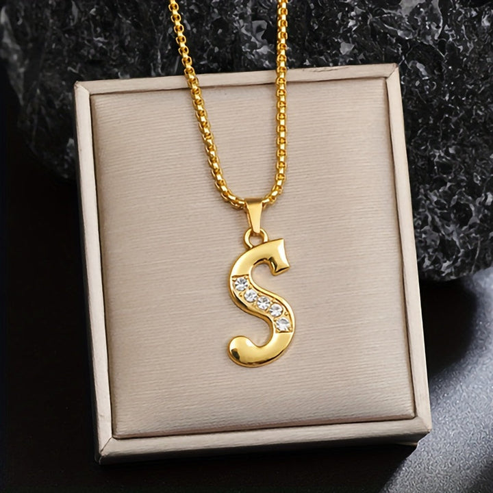 Initial crystal necklace | Gold