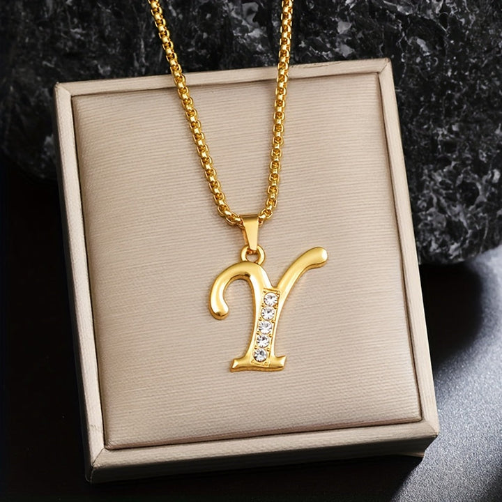 Initial crystal necklace | Gold