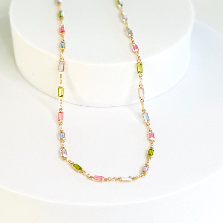 Collier Isabelle avec pierre colorée brillante | Or