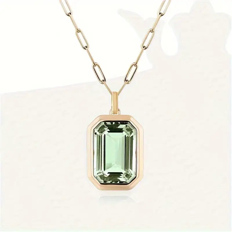 Sofia Necklace with Emerald Stone | Gold