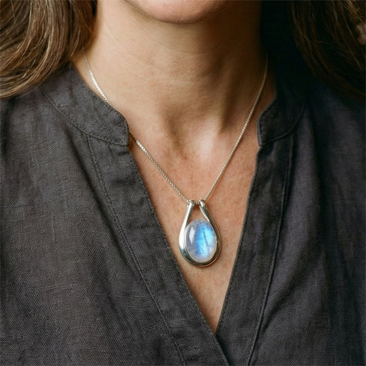 Collier vintage en opale blanche | Or