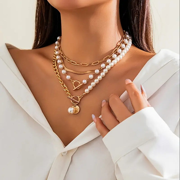 Vintage pearl &amp; chain necklace | Gold