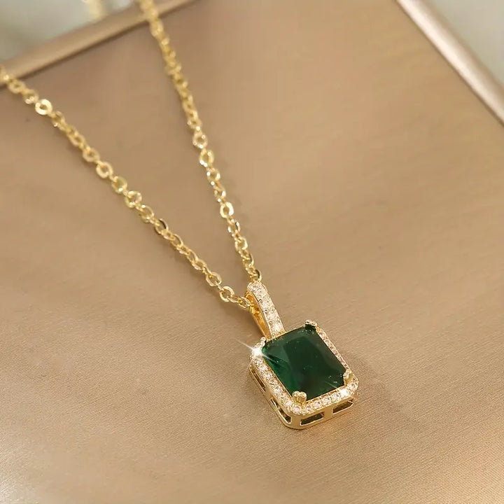 Zarela Fontaine Necklace | Gold