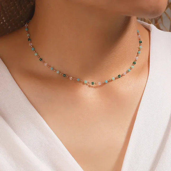 Collier avec des pierres colorées | Or