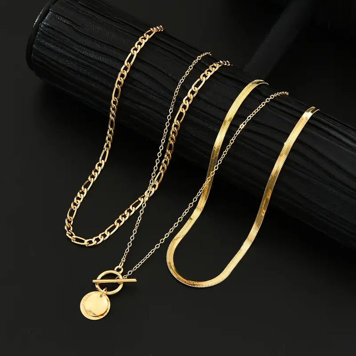 Layered textured piece Savira Necklace | Gold