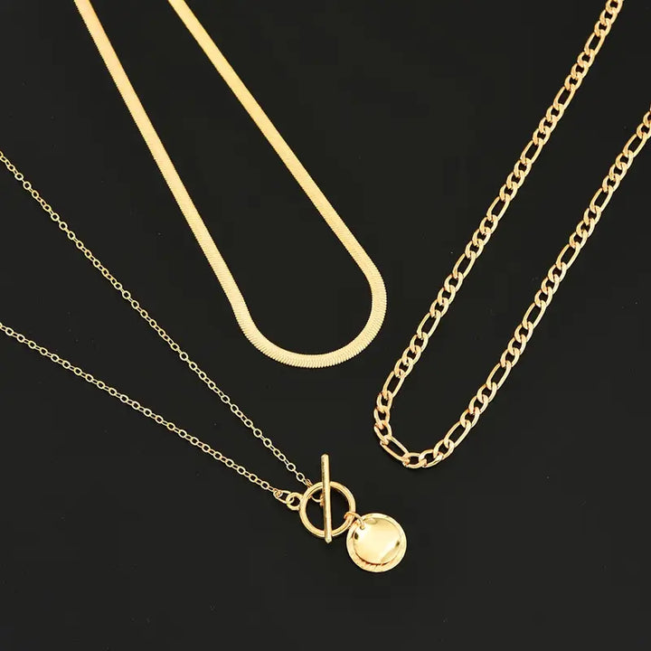 Layered textured piece Savira Necklace | Gold