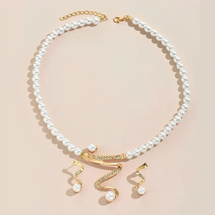 Ensemble cadeau en perles naturelles : collier et boucles d&