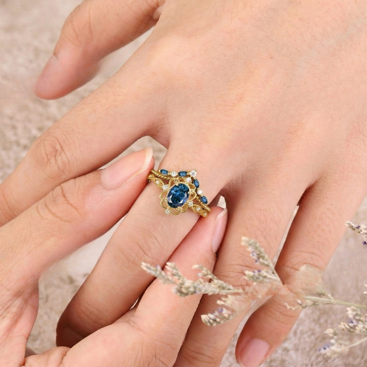 Azelia Sapphire Ring Set | Gold
