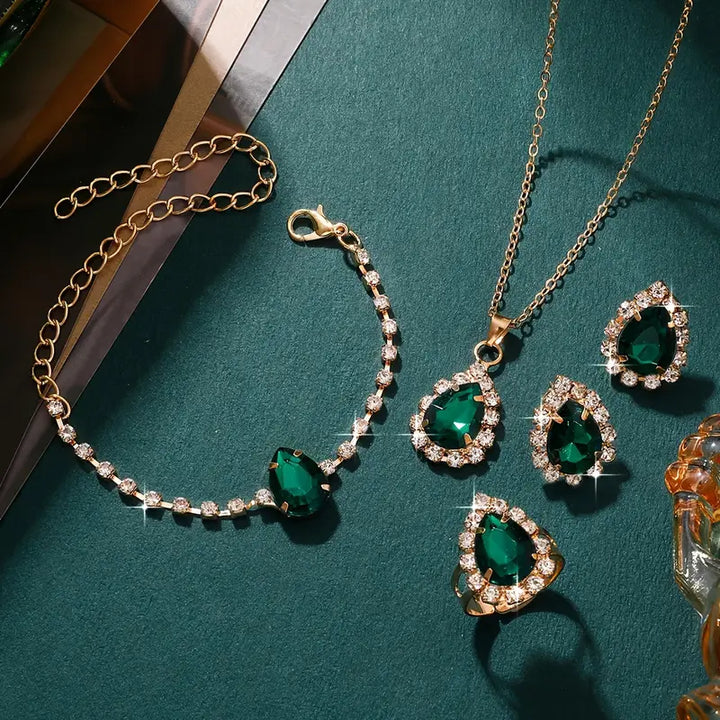 Élisandre Vermont Jewellery Set | Gold
