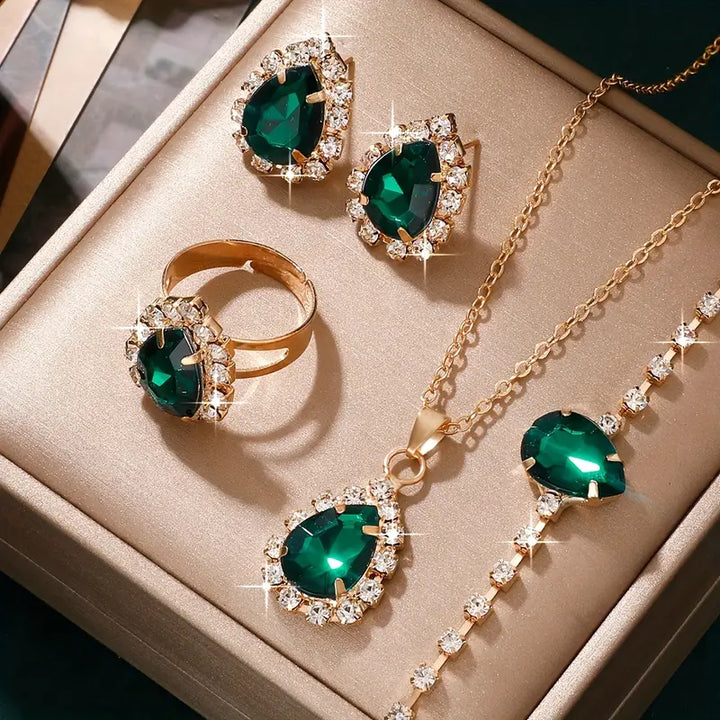 Élisandre Vermont Jewellery Set | Gold
