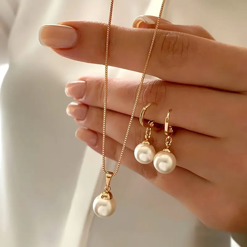 Pearl Jewellery Set | Gold