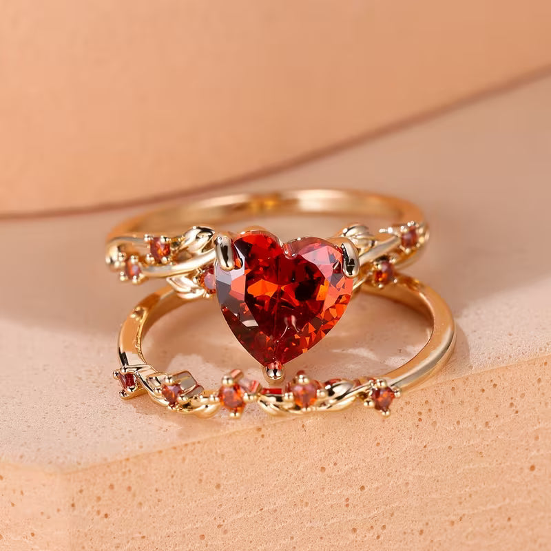 Redvine Heart Ring Set | Gold